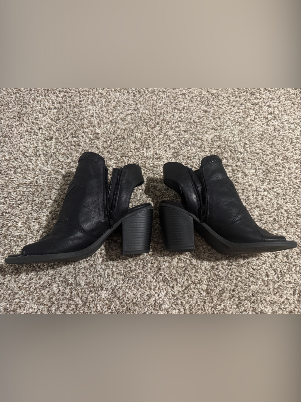 Donald J Pliner Black Leather Peep Toe Western Booties Size 6 - Picture 5 of 10